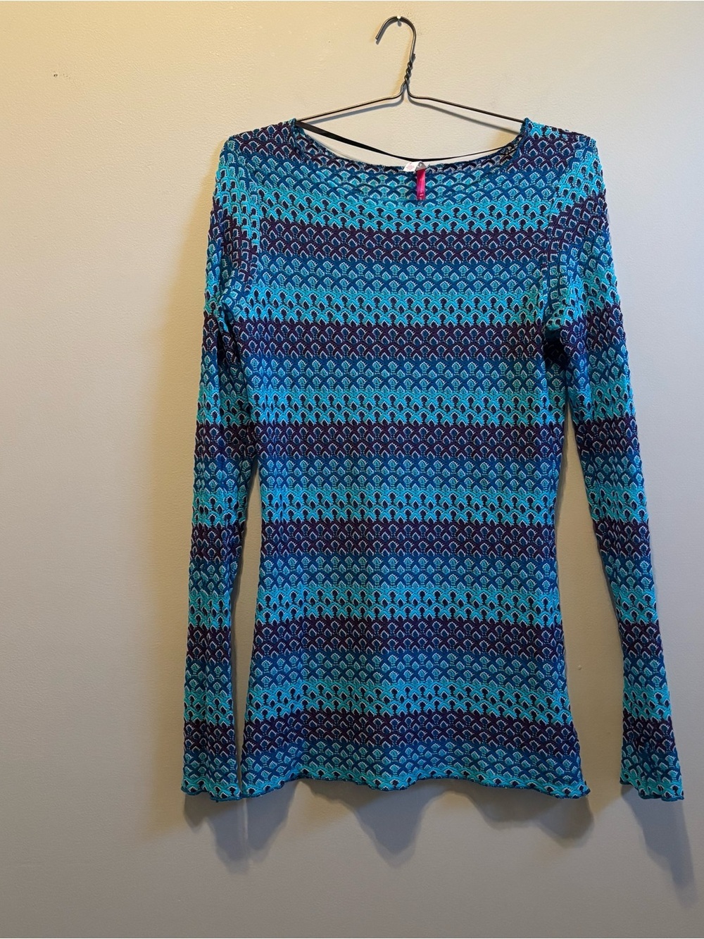 Y2K Moving Comfort Teal and Navy Patterned Long-Sleeve Top